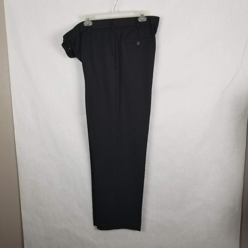 IZOD Men's Black Dress Pants 36/34